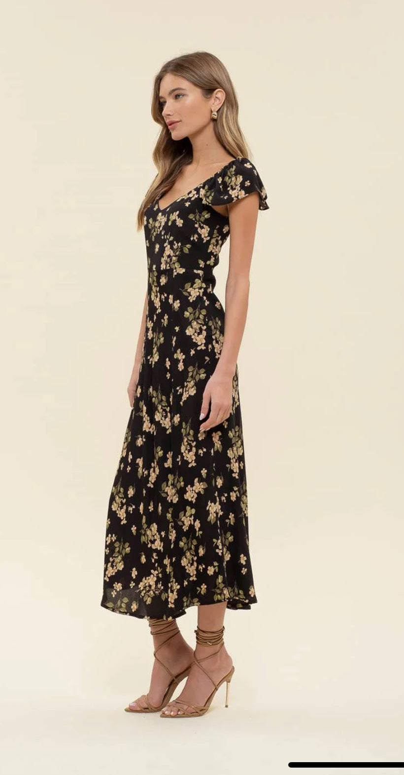BLACK FLORAL V NECK RUFFLE SLEEVE SIDE SLIT MIDI DRESS – Sofi Stella  Women's & Children's Boutique