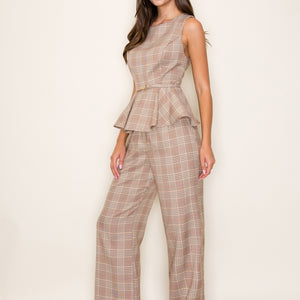 Brown plaid pant