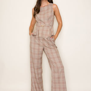 Brown plaid pant