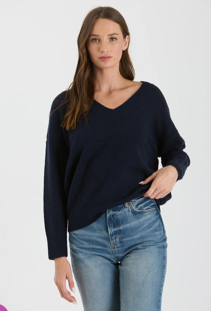 NAVY V NECK DROP SHOULDER KNIT SWEATER