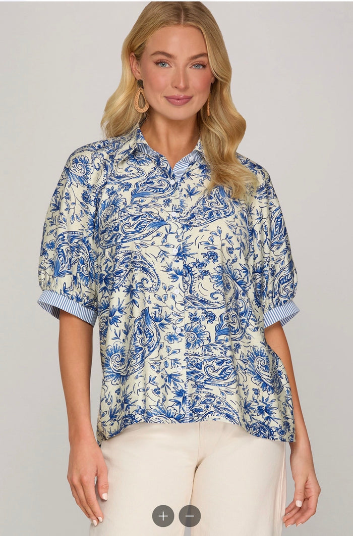 BLUE SHORT SLEEVE BUTTON DOWN PRINTED TOP