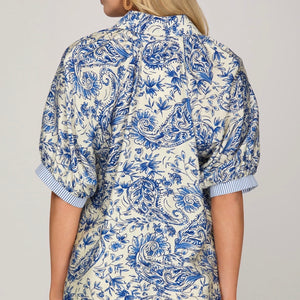 BLUE SHORT SLEEVE BUTTON DOWN PRINTED TOP