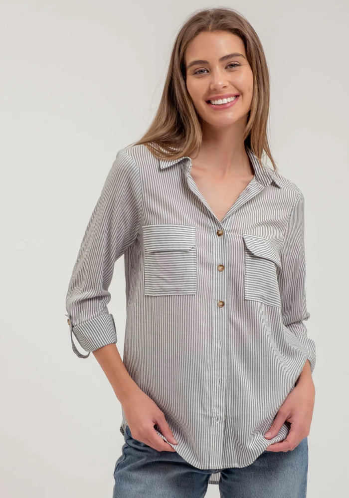 BLACK STRIPED COLLARED BUTTON DOWN WITH POCKETS