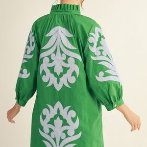 Green Baroque Floral Applique Shift Dress