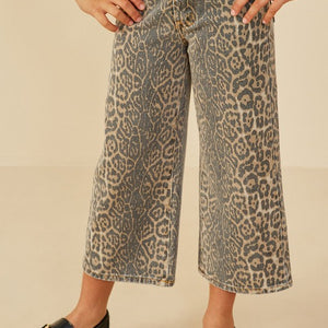 Girls Washed Leopard Print Relaxed Fit Denim Jeans