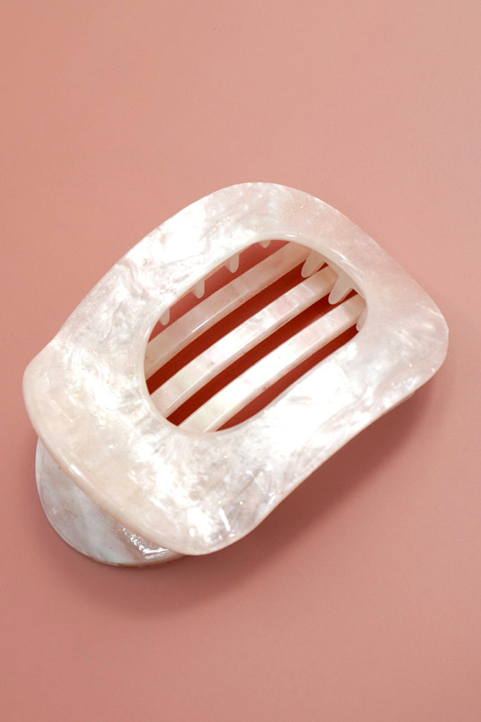 Jumbo Lay Flat Oval Hair Claw Clips
