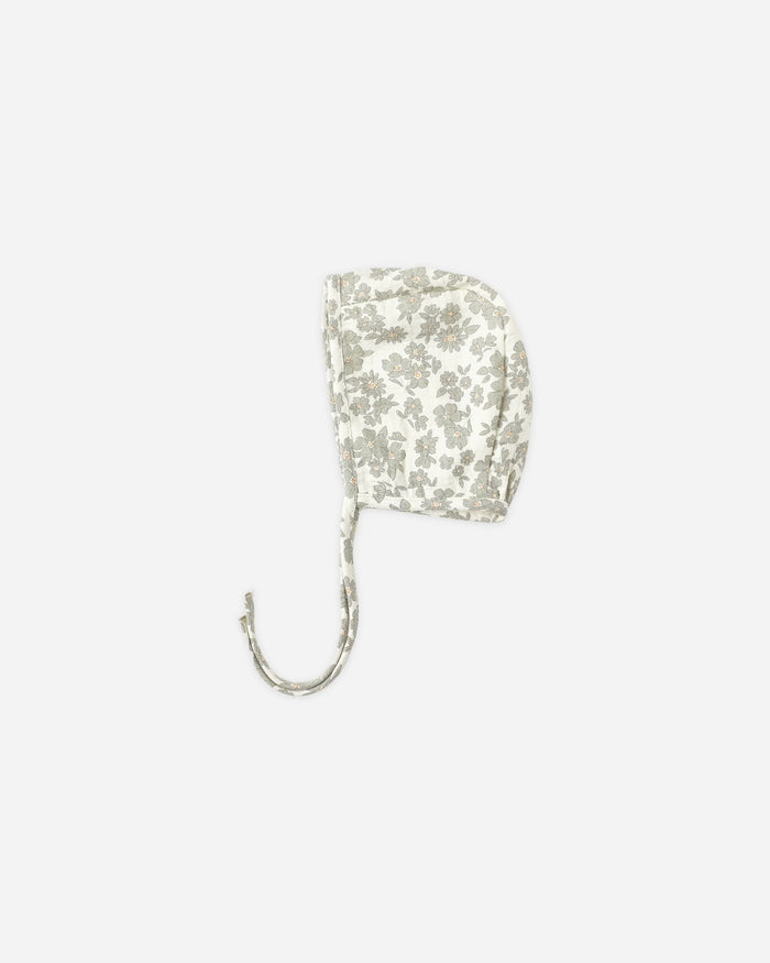 QM green floral bonnet