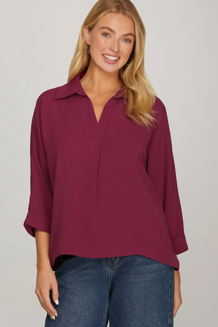 WINE 3/4 SLEEVE COLLARED WOVEN TOP