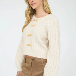 CABLE KNIT FRONT VELVET BOW DETAIL KNIT SWEATER - CREAM