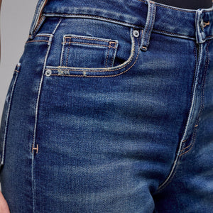 Dark Vintage Clean Stretch Dad Jean