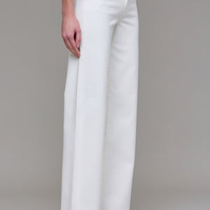 Pearl Wash Clean Cut 32in Inseam Dad Jean