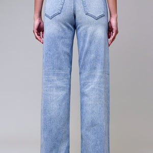 Light Wash Clean Stretch Mid Rise Dad Jean