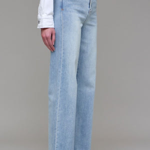 Light Wash Clean Classic Stretch Dad Jean