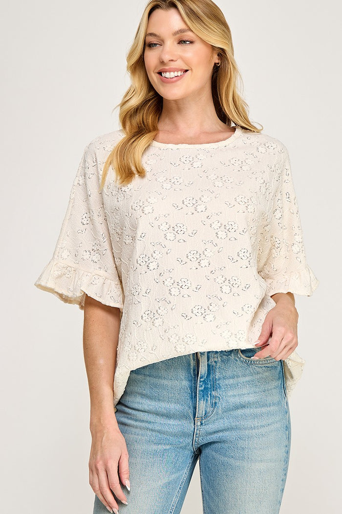 Cream Lace ruffled sleeve top