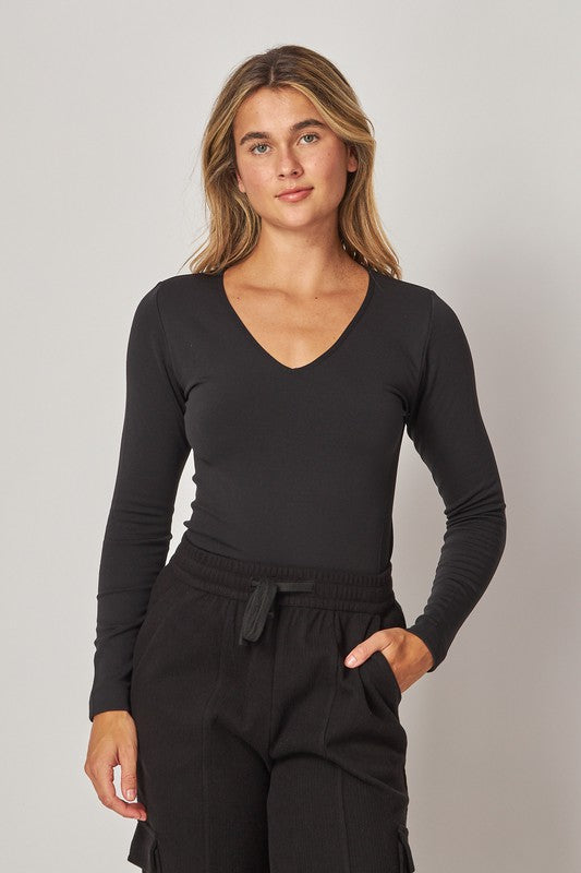 Fleece Lined Seamless V Neck Top, 2 colors Blk or Wht