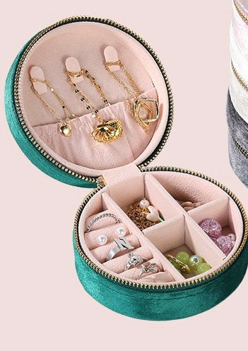 Emerald Velvet Round Jewelry Accessory Travel Box
