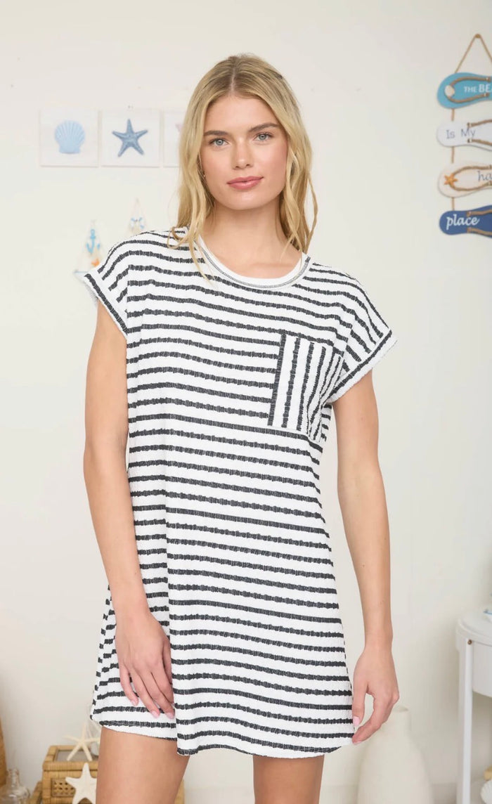 BLACK TEXTURED STRIPE SHORT SLEEVE KNIT T-SHIRT DRESS