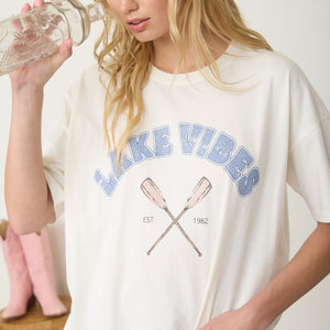 Lake Vibes Short Sleeve Knit Graphic T-shirt