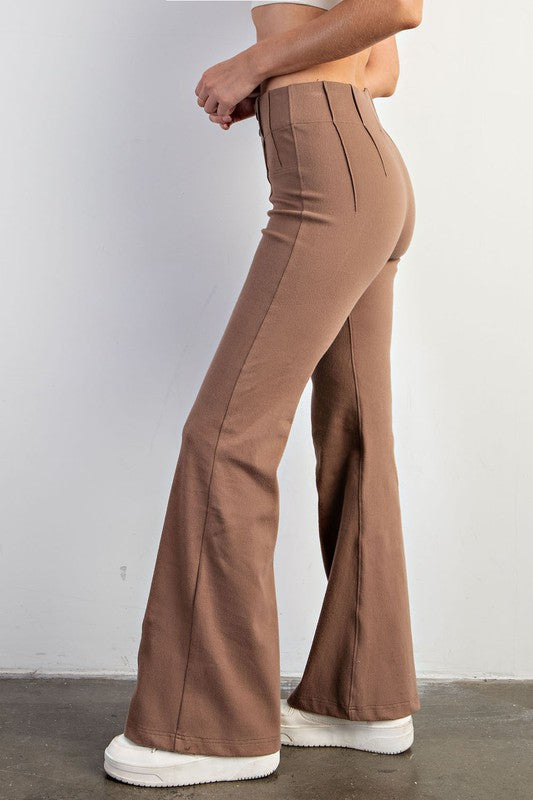 COTTON STRETCH TWILL FLARE, BLACK OR MOCHA