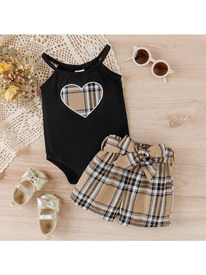 2pcs Baby Girl Heart Cami Romper and Plaid Shorts