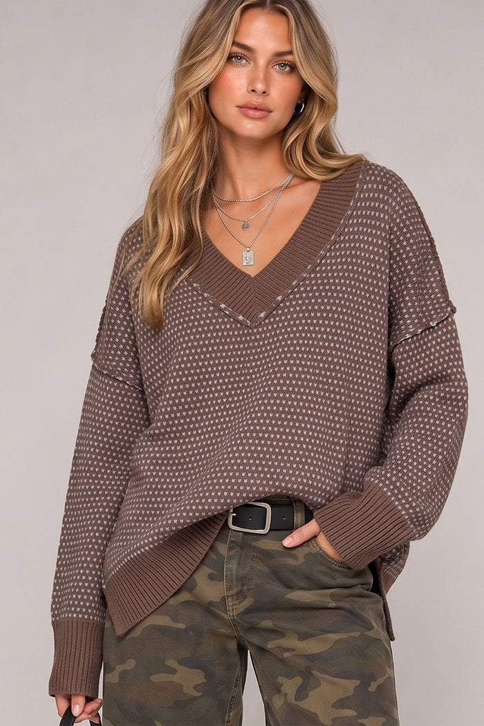 Contrast Stitch Reversible V-neck Sweater, 2 Colors