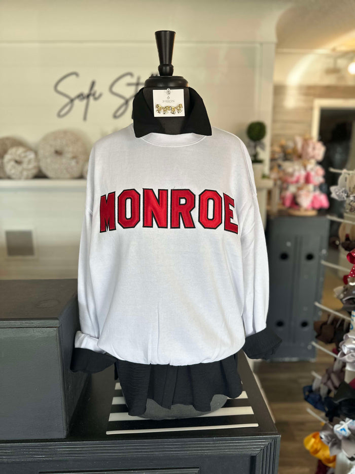 Monroe white sweatshirt