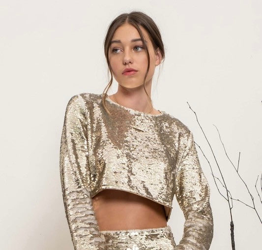 Cropped Gold sequin long sleeve top