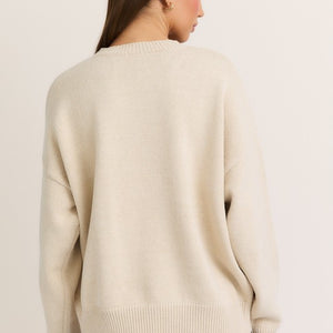 LONG SLEEVE CREW NECK TEDDY BEAR CHERRY SWEATER
