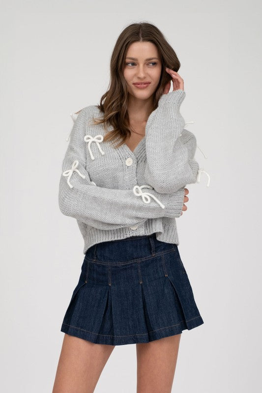 BOW DETAIL BUTTON DOWN CROPPED KNIT CARDIGAN