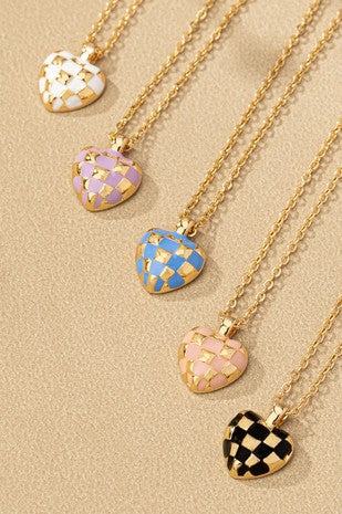 CHECKER HEART PENDANT NECKLACE (5 COLORS)