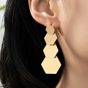 LINKED HEXAGON EARRING