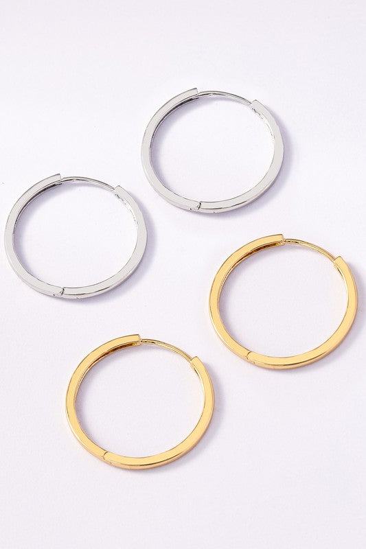 THIN HOOP EARRING (GOLD OR SILVER)