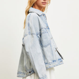 Light wash back pleated denim jacket`