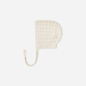 QM cream sweater bonnet