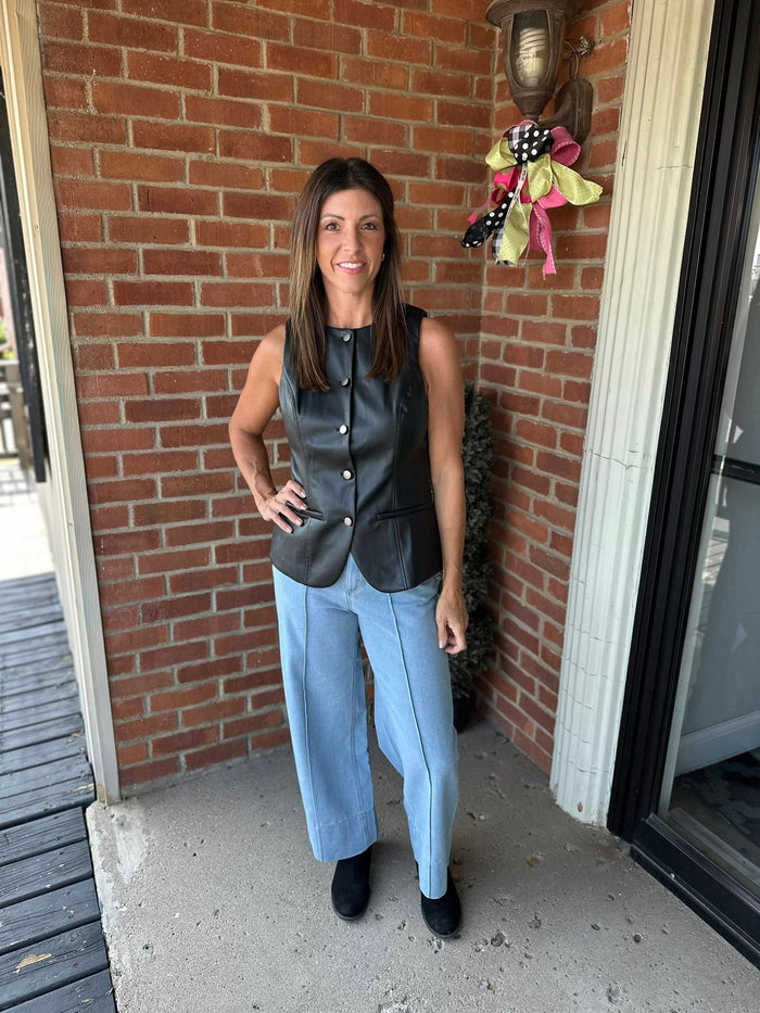 Indigo crop jean