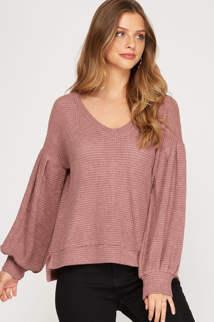 RED THERMAL KNIT V NECK TOP
