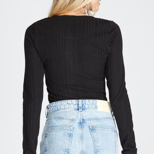BLACK LONG SLEEVE BRUSHED RIB KNIT TOP W/BUTTON DETAIL