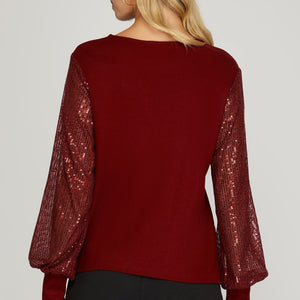 BURGUNDY KNIT TOP W/SEQUIN  SLEEVE