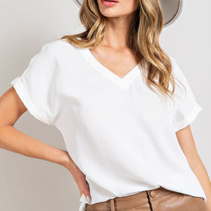 BASIC V NECK TOP, 2 colors